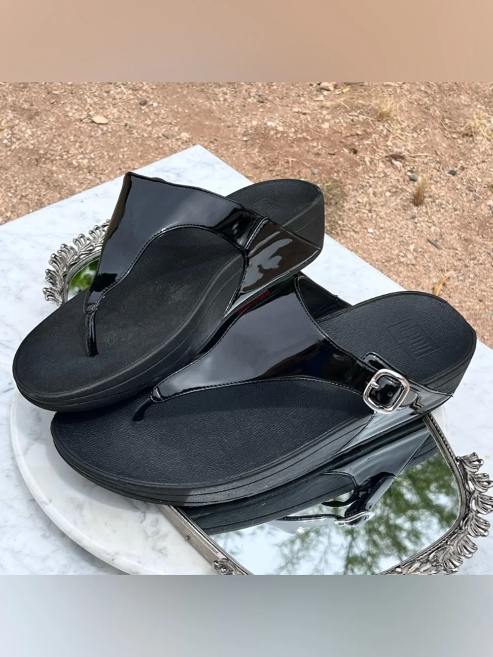 FitFlop The Skinny Black Patent Leather Wedge Thong / Sandal, 11, Silver Buckle - Picture 4 of 14